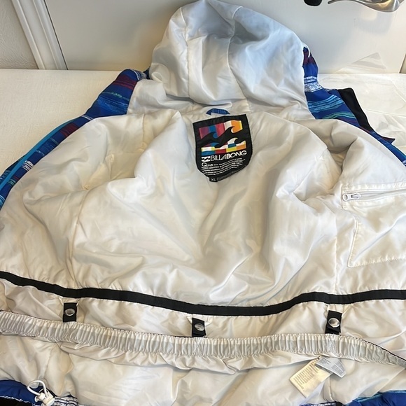 Billabong Ladies Izara Ski Jacket - Picture 9 of 10